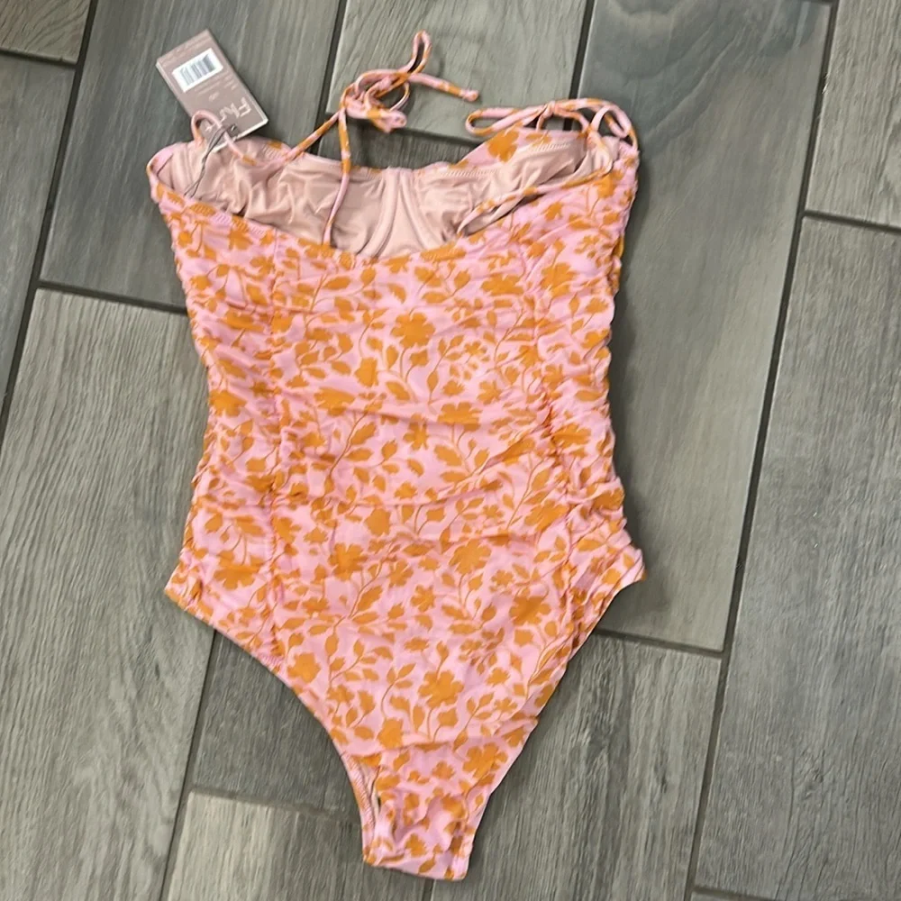 Gottex Women's Standard Flirtt One Piece Swimsuit, Pink Orange
